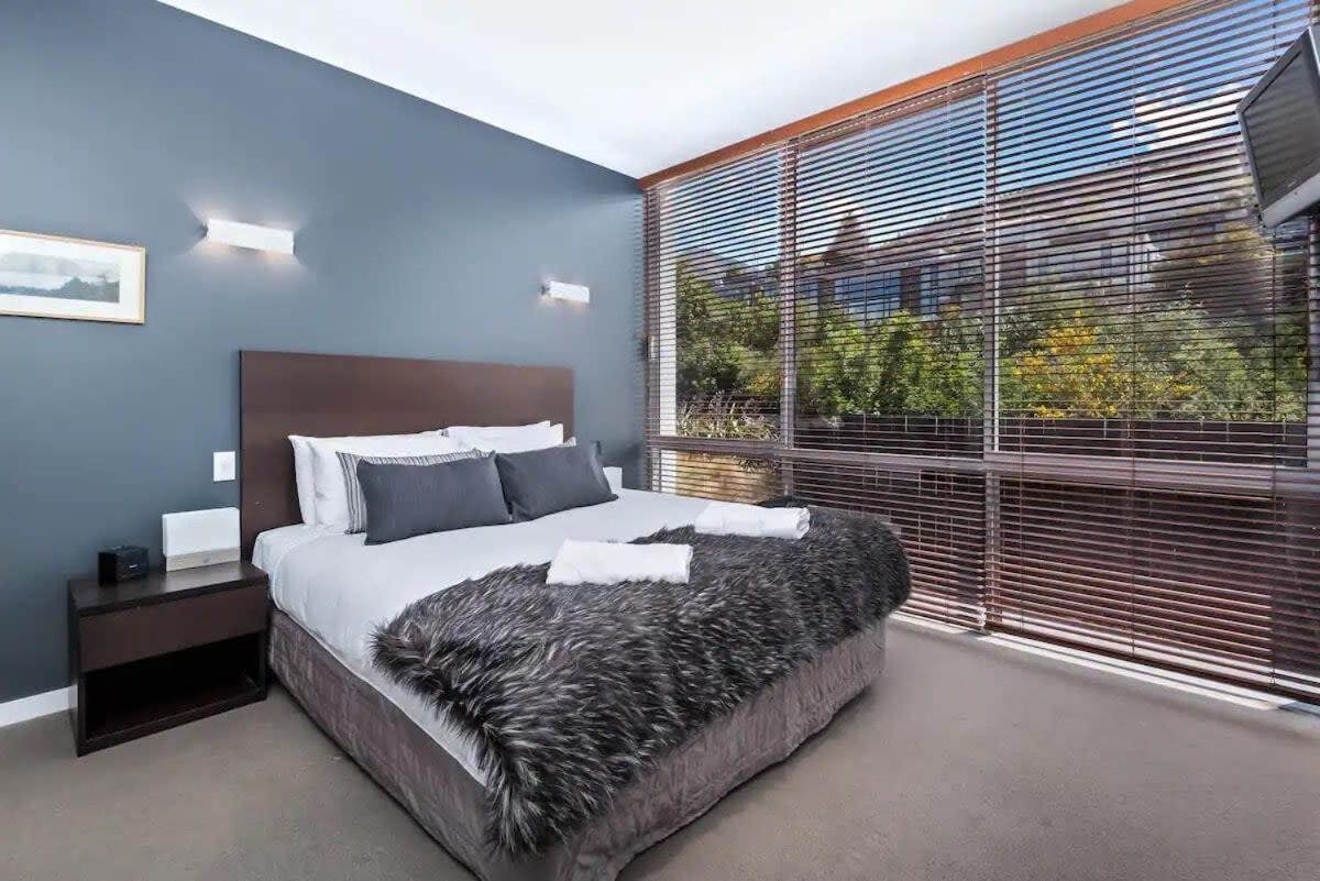 Luxury Lakeview 2 Bedroom Apartment Distretto di Distretto di Queenstown Esterno foto